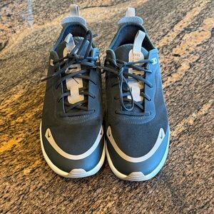 Women’s Nike Airmax Athletic Shoes